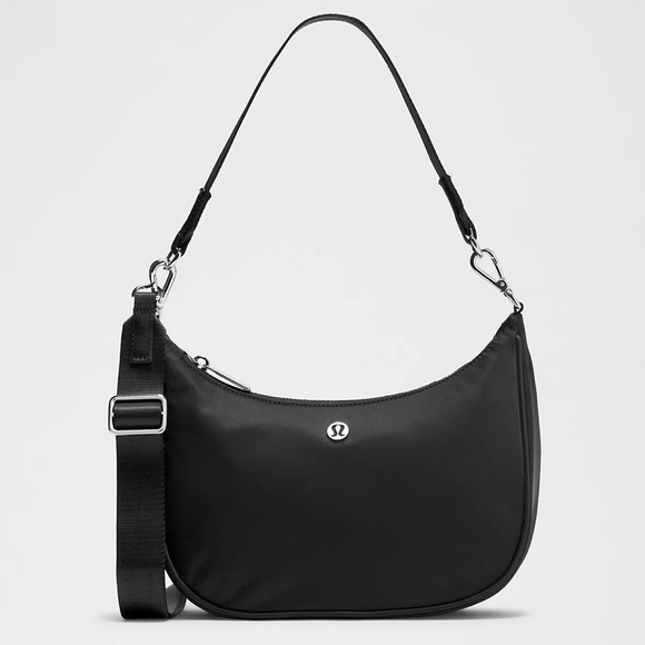 Adjustable Black Shoulder Bag - Picture 1 of 6